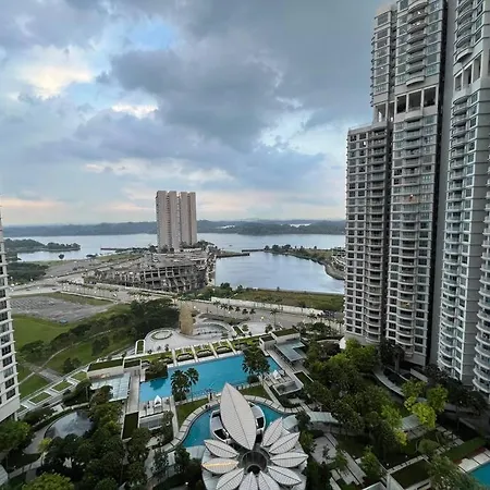Teega Suites Puteri Harbour_5Min Legoland #6Pax Nusajaya  Exterior photo